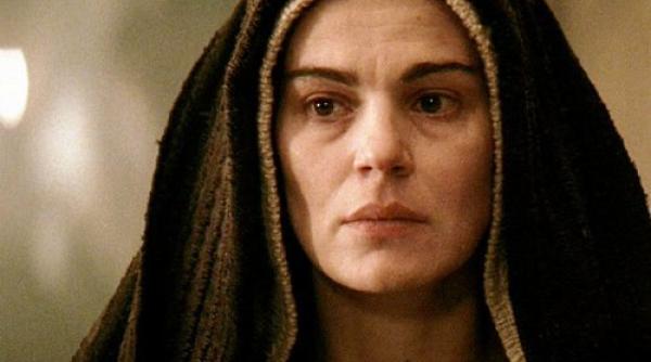 Maia Morgenstern, după incendiul de la Matei Balș: „Am gust de cenușă în gură. Și miros de fum“