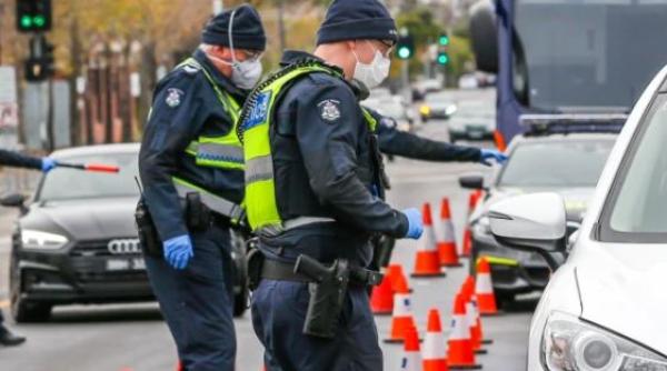 Australia a intrat în lockdown după depistarea unui singur caz de COVID