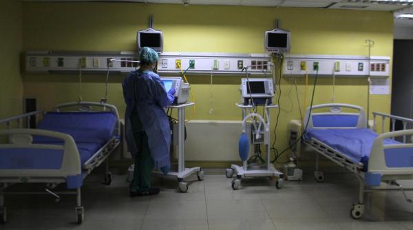 Veronica a ascuns că are COVID. Peste 40 de zile, soțul și cei trei copii au murit