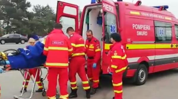 O româncă a murit după ce a sărit pe geam de la etajul al doilea, în timp ce se afla în vizită la niște amici