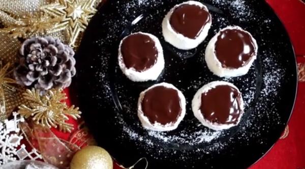 Bulgări de zăpadă cu ciocolată: Rețeta fursecurilor ușoare și delicioase, cu doar 70 de calorii