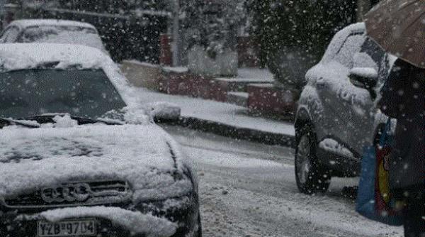 Grecia, lovită de o furtună de zăpadă. Temperaturile au coborât până la -15 grade   