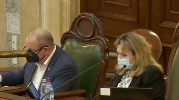 Senatul a votat desființarea Institutului Revoluției Române. 70% din buget se ducea pe salarii