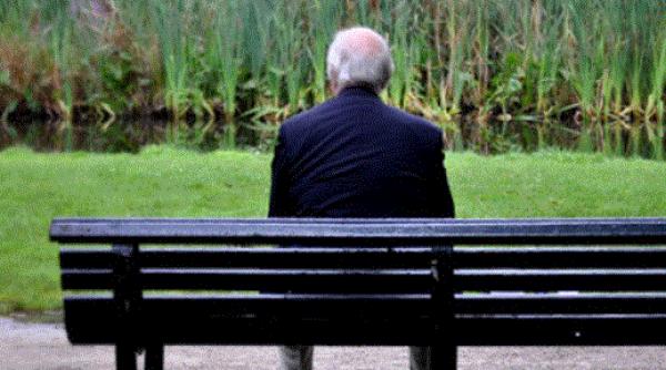 Spania. O româncă l-a convins pe un bărbat de 93 de ani să-și schimbe testamentul și să-i lase toată averea