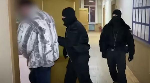 Deranjat de zgomotele lucrărilor de reparație, un bărbat a împușcat mortal fiica vecinilor săi: „Tată, m-a omorât!”