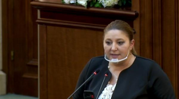 Lovitură pentru Diana Şoşoacă: Sediul partidului său a fost spart. Ce lucruri au fost furate