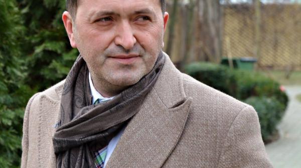 Parlamentar român acuză că a fost discriminat într-o bancă