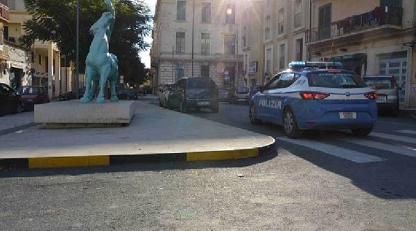 Sinucidere șocantă în Italia: o femeie s-a aruncat cu copilul în brațe, de pe un pod