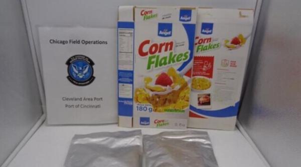 Fulgi de porumb, acoperiți cu cocaină în loc de zahăr, confiscați la vamă. Transportul, oprit la frontiera SUA