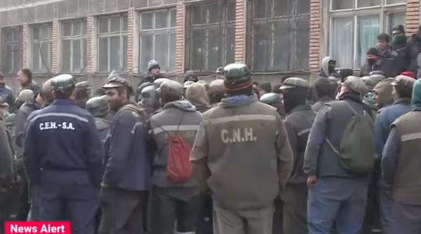 Raluca Turcan și reprezentanții minerilor care protestează în Valea Jiului au ajuns la o înțelegere