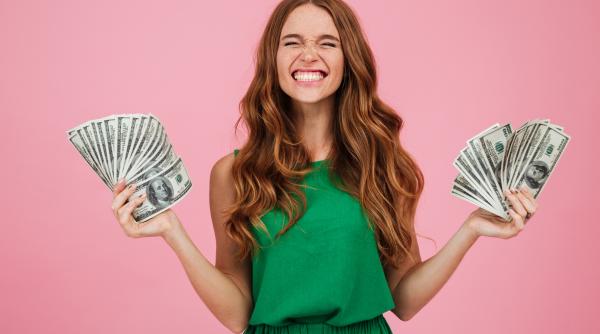 Horoscop țigănesc. Patru zodii vor înota în bani în luna martie