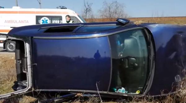 O româncă a murit, într-un accident. Autoturismul în care se afla și un bebeluș de 11 luni s-a răsturnat pe o stradă din Caracal