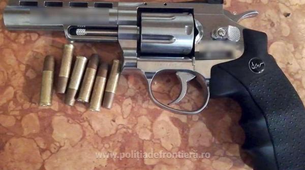 Grup infracţional organizat, format din români şi indieni, destructurat. Ce activități ilegale desfășurau membrii rețelei