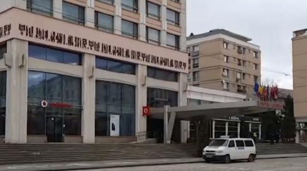 Alertă cu bombă la un hotel din Iași. Toate persoanele, evacuate
