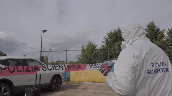 Italia. Cadavrul unui român, găsit pe un câmp: Fără haine, într-o baltă de sânge