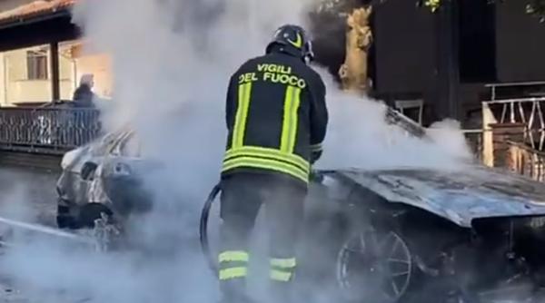 Italia. Român salvat din mașina în flăcări de un carabinier aflat în timpul liber. „Mulțumesc, din toată inima, acestui înger păzitor“