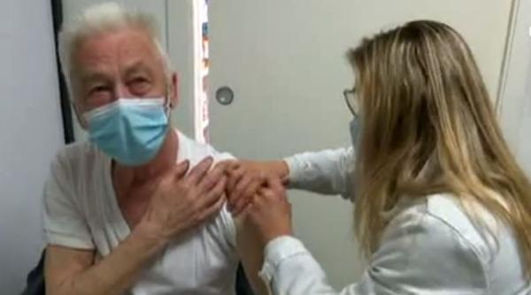 Italia. Recomandările autorităților și pentru persoanele vaccinate: păstrarea distanţei de doi metri şi carantină