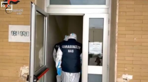 Italia. Zeci de nereguli, descoperite în morgi: sicrie abandonate, adeverinţe de înhumare false și igienă precară