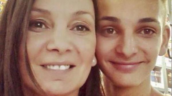 O mamă din Italia, asaltată de oferte de muncă, după ce un an nu a găsit nimic, în urma unui mesaj postat de fiul ei pe LinkedIn