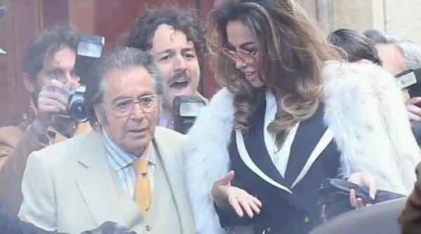 Mădălina Ghenea, la brațul lui Al Pacino. Imaginile care fac senzație în lumea filmului