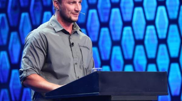 Marian Godină, de ziua Poliției: "Meseria nu se poate învață în școală. Strada e cea care te învață, sutele de situații în care ești pus"