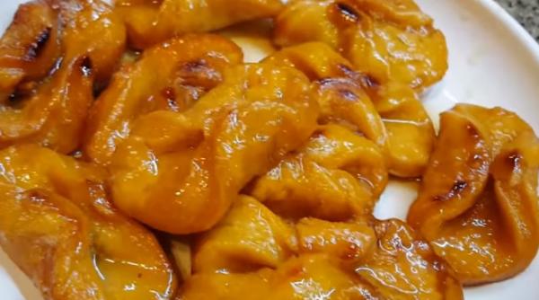 Pestinos scăldați în miere, cel mai delicios desert spaniol. Rețeta originală din secolul al XVI-lea care se face an de an de Paște