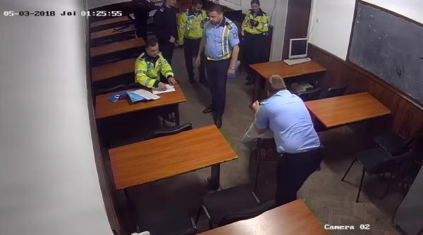 O nouă victimă a poliţiştilor-torţionari. O româncă ar fi fost agresată ore în şir. Bărbaţii care au depus plângere, morţi în 2 săptămâni