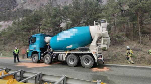 Austria. Muncitor român de 18 ani, accident grav pe șantier: Și-a prins brațul în utilajul de foraj