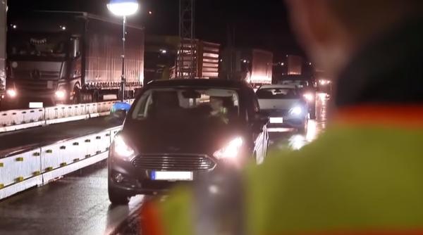 Germania. Șoferi români de TIR, prinși cu teste falsificate Covid: Fenomenul e în creștere