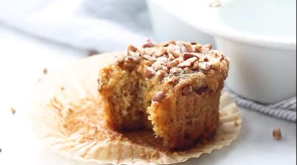 Brioșe cu morcovi și banane, de post: Moi, pufoase, delicioase, le vei prepara și în zilele de „dulce“