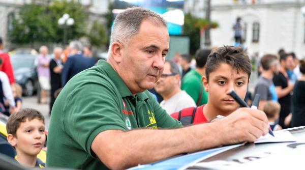 Titi Aur, infectat cu SARS-CoV-2. Pilotul este internat în spital