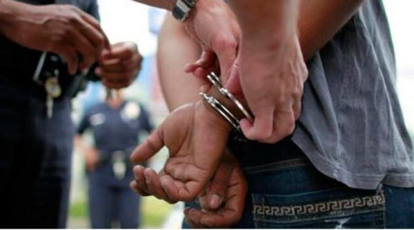 Italia. Un faimos şef al mafiei siciliene, arestat. Prânzul de Paşte l-a dus după gratii