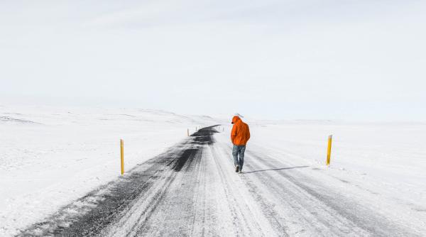 Iarnă în România, în aprilie. ANM a emis Cod galben de ninsori și vânt puternic