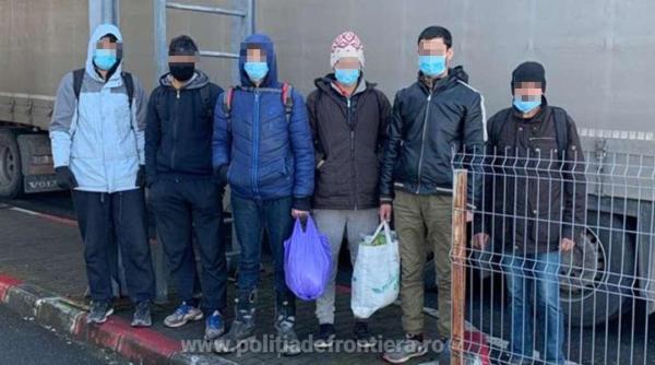 30 de migranţi din Siria, Afganistan şi Irak, prinşi de poliţişti după au trecut Dunărea cu o ambarcaţiune