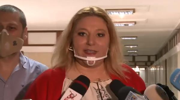 Diana Șoșoacă: „Îmi voi lua permis de port-armă!”