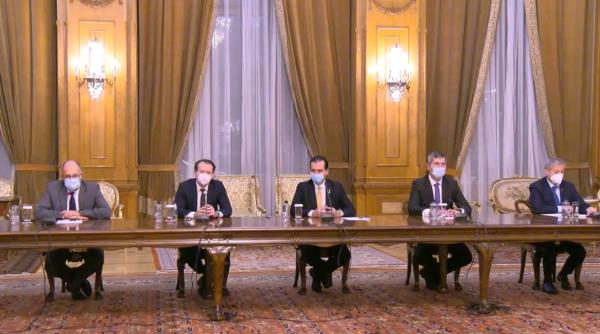 Miniștrii USR-PLUS s-au răzgândit. Vor participa la ședința de guvern