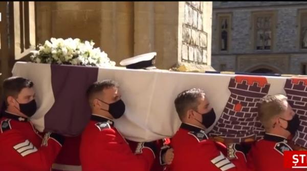 Funerariile regale pentru prinţul Philip s-au încheiat: William și Harry, apropiați la înmormântarea bunicului lor
