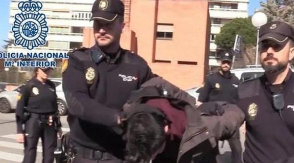 Caz șocant în Spania. Un bărbat și-a ucis mama și apoi i-a mâncat cadavrul