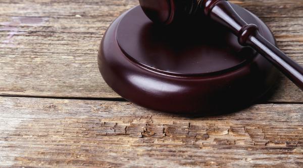 Franța. Răsturnare de situație în cazul stomatologilor români, acuzați de sclavie. Instanța a decis