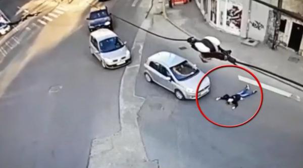 Premiul Oscar merge la o femeie din București care s-a prefăcut LOVITĂ de mașină. Nu și-a dat seama ca e filmată - VIDEO