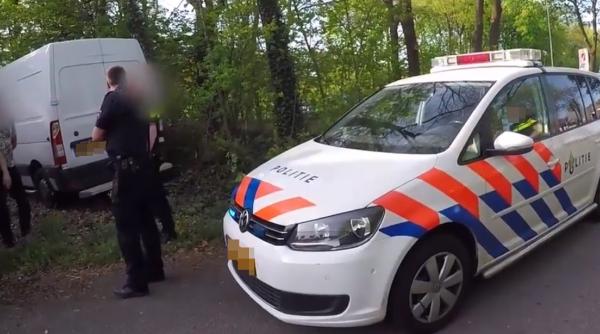 Olanda. Român, înjunghiat de doi conaționali. L-au abandonat într-o baltă de sânge și au fugit