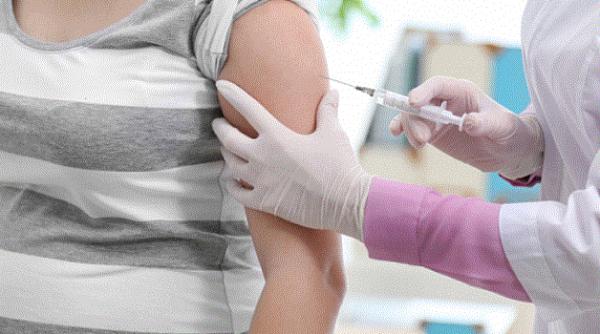 Un oraș din Uniunea Europeană anunță vaccinarea femeile însărcinate anti COVID