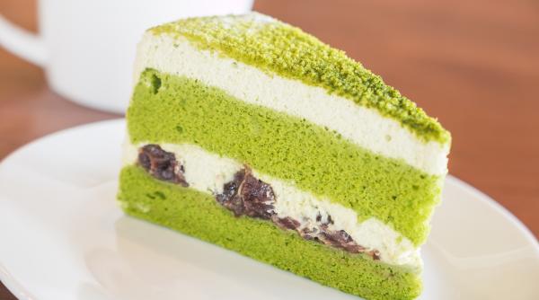 Tort Matcha și cremă de portocale. Rețeta pas cu pas a unui desert simplu, pufos și energizant