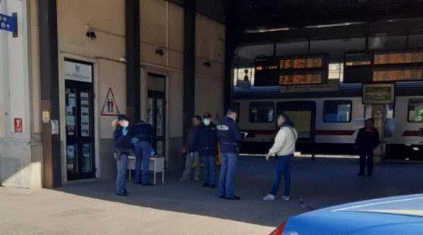 Italia. Înarmat cu o bâtă de fier, un român a distrus tot ce i-a ieșit în cale, în gara centrală din Spezia