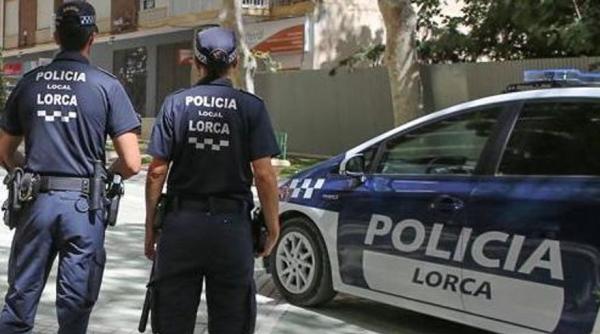 Spania. Români atacați la ușa Tribunalului: „Îi așteptau la colț, să îi bată. O tânără a intrat înapoi cu fața plină de sânge“ 