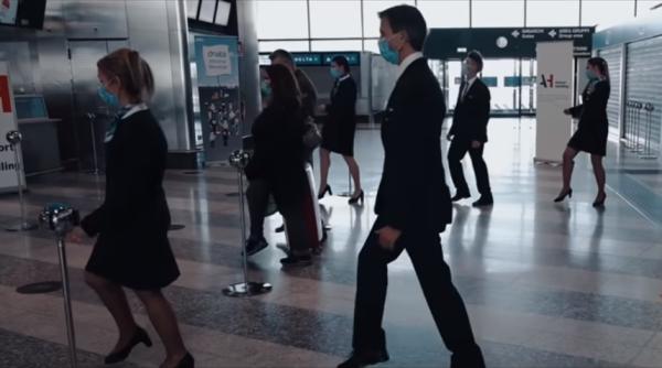 Jerusalema pe aeroportul Milano Malpensa. Angajații au dansat de bucurie că s-au întors la muncă