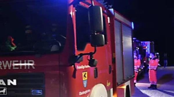 Germania. Pagubă însemnată, provocată de o declarație de dragoste, în limba română. Poliția îl caută pe făptașul amorezat