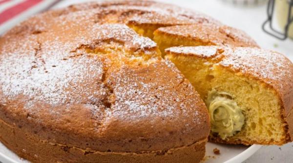 Tartă umplută cu cremă de fistic. Rețeta unui desert delicios și irezistibil  