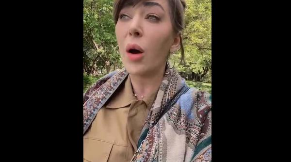 Oana Lovin, scandal pe stradă cu oamenii care purtau mască: "Prost eşti că porţi mască! HUO! MARŞ, fraiere! Oaie bleagă!" - VIDEO