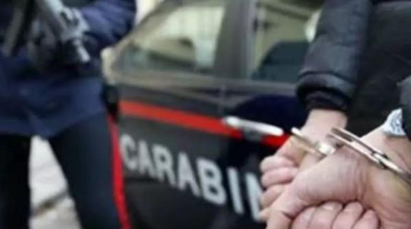 Italia. Un român, care a amenințat un șofer de taxi, bun de plată. Obligat să-i achite daune de 2.500 de euro